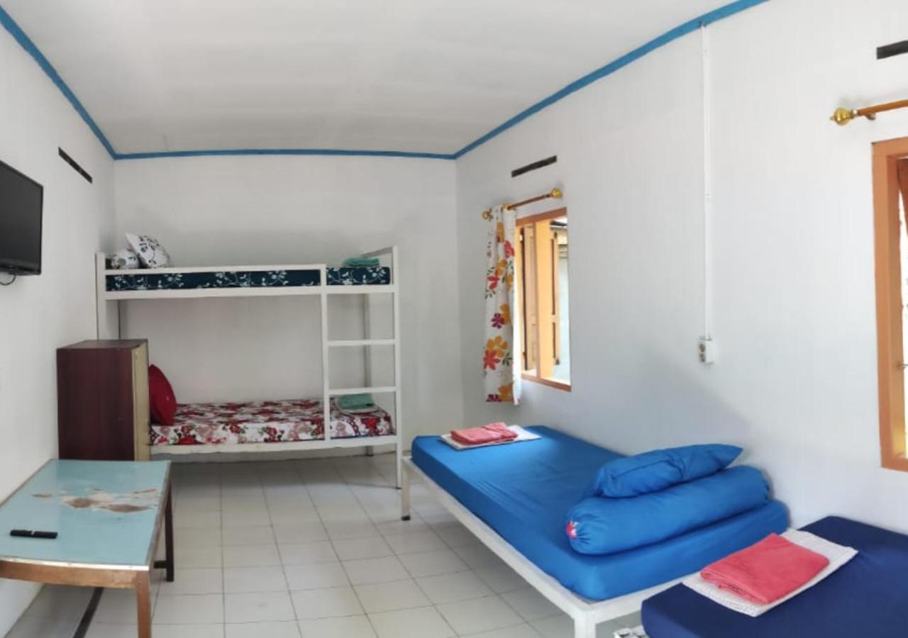 Genthong Homestay Magelang Exterior photo