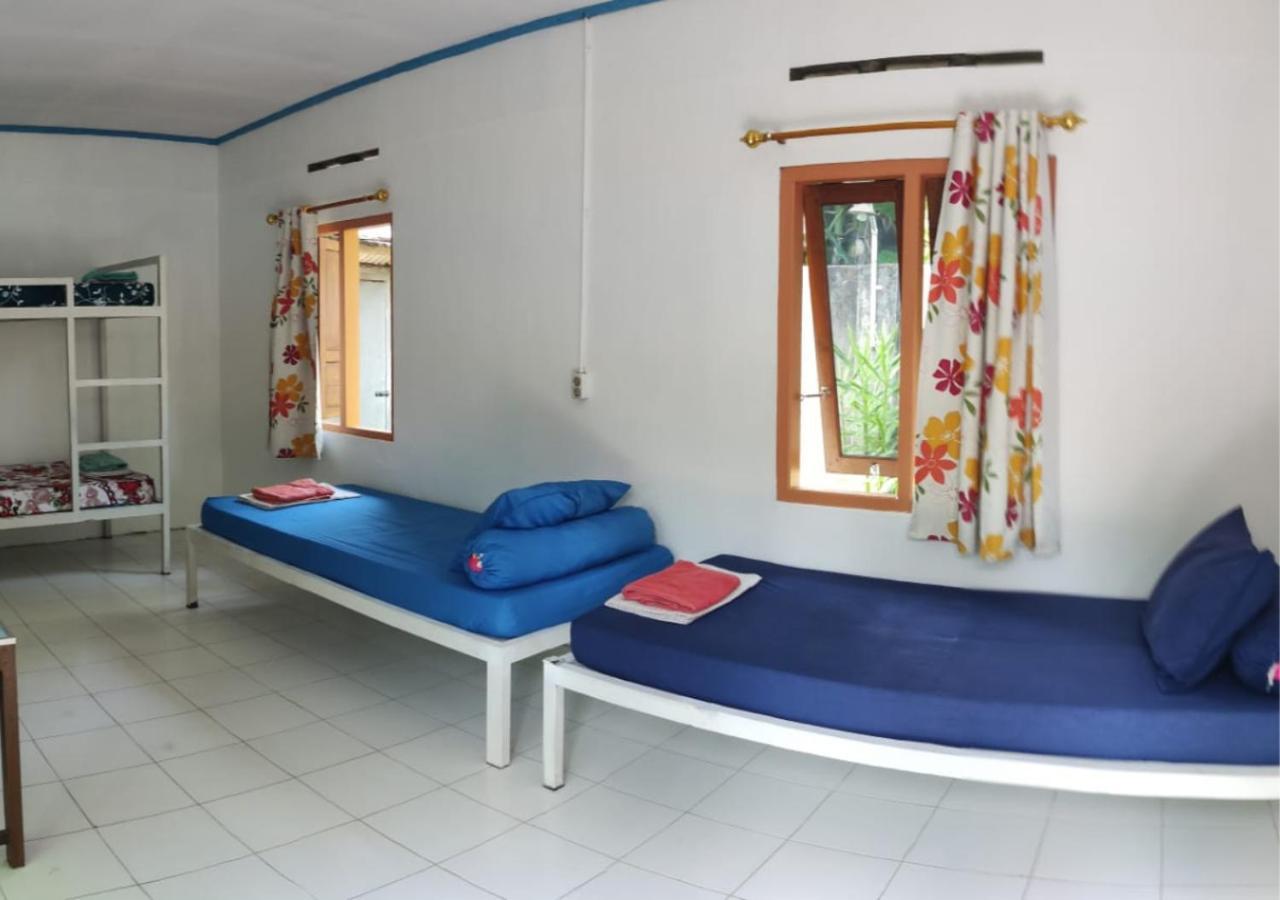 Genthong Homestay Magelang Exterior photo